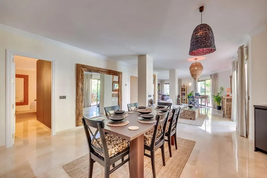 Beachfront Apartment Marbella