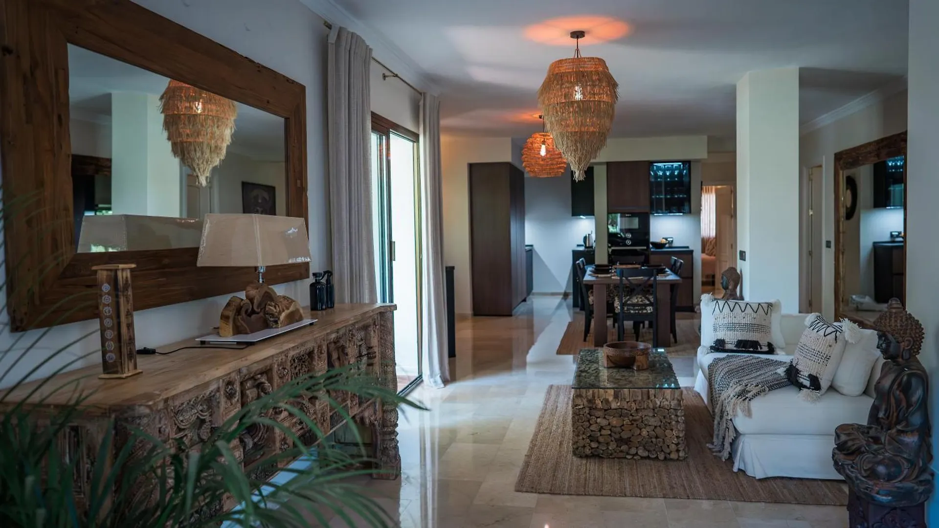 Beachfront Apartment Marbella
