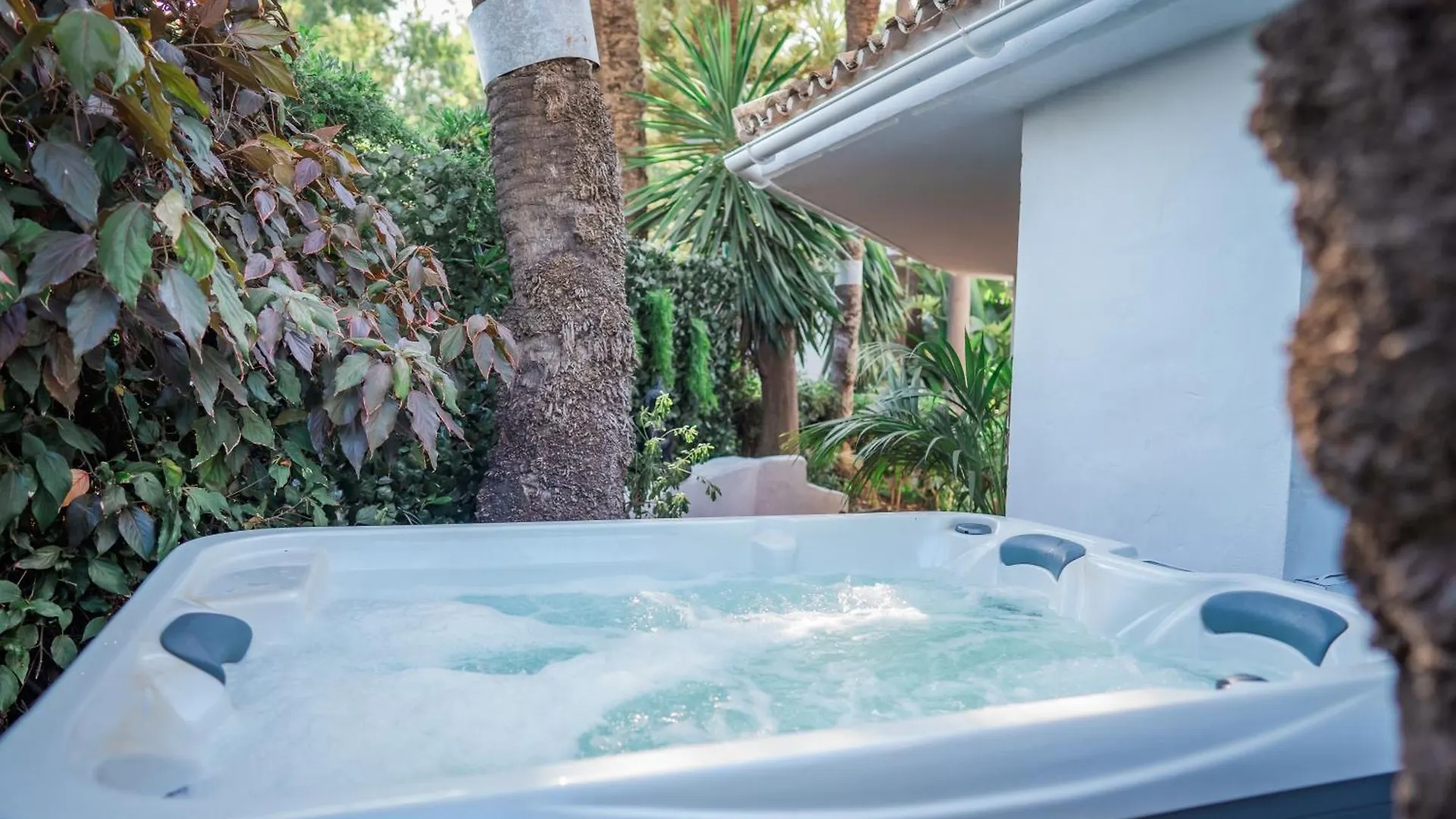 Beachfront Apartment Marbella